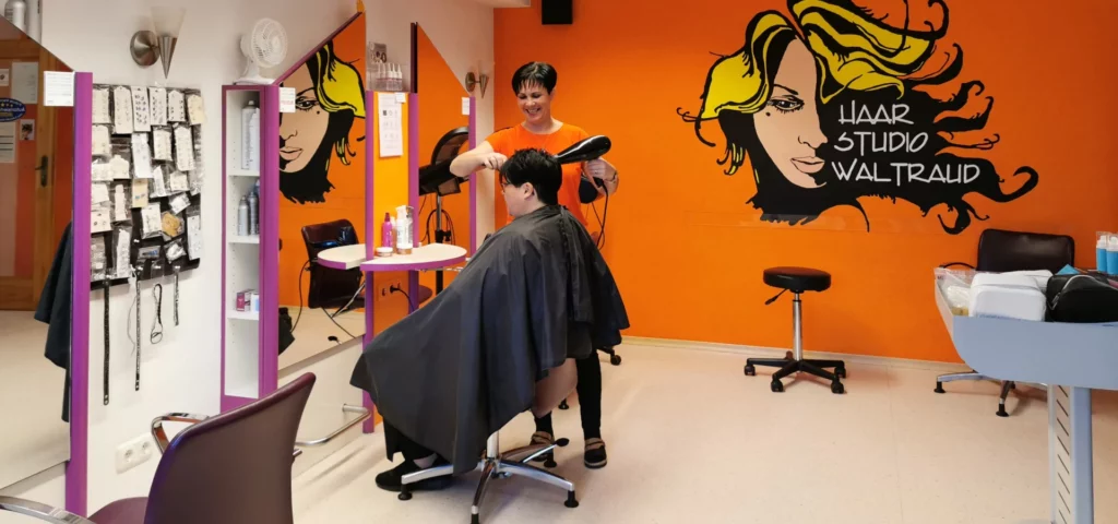 haarstudio-waltraud-michelsneukirchen-haare-schneiden-cham